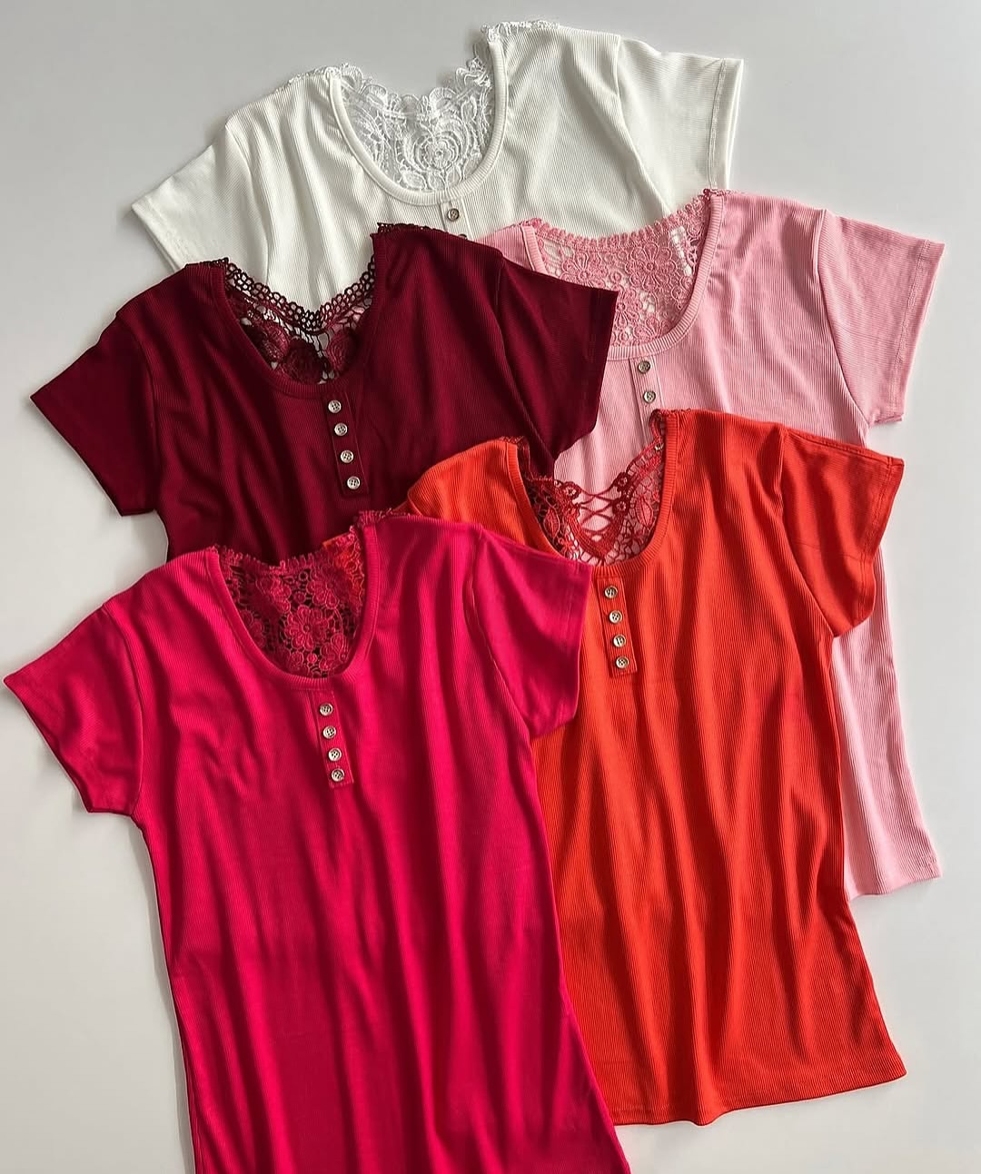 تیشرت برشکا گلدوزی کبریتی درجه یک سایز ۴۸